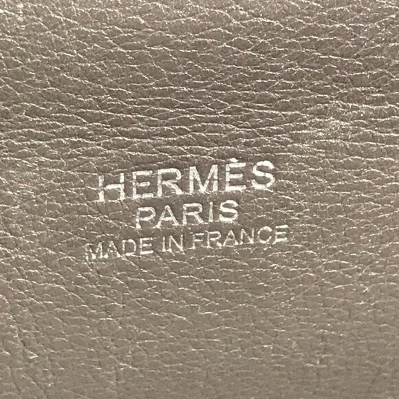 HERMES Toolbox 26, a 2-way bag that can be worn crossbody or over the shoulde... - Picture 14 of 16